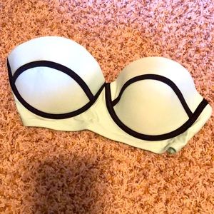 Strapless bathing suit top
